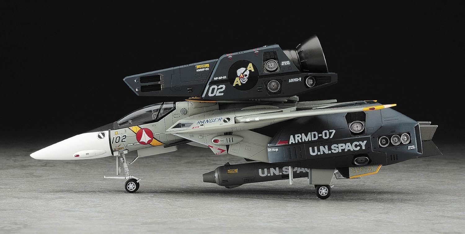 Hasegawa 65782 1/72 VF-1J Super/Strike Valkyrie SVF-41 Black Aces (Macross) - BanzaiHobby