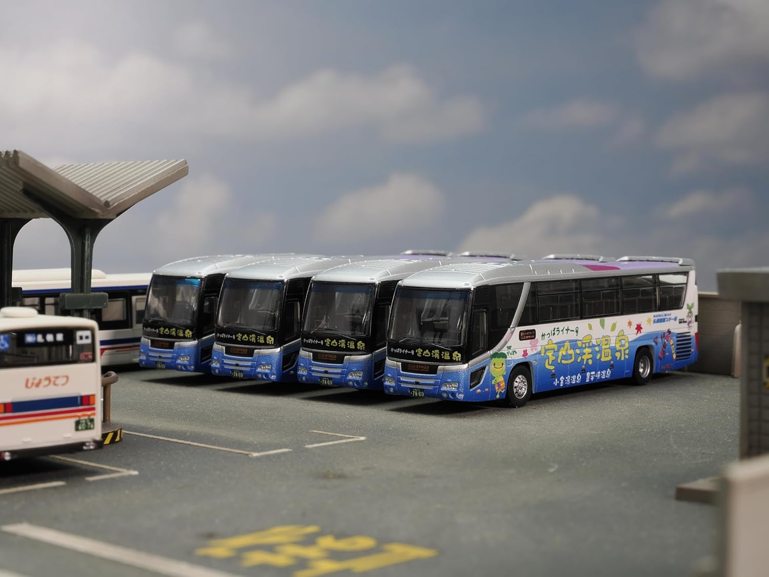 TOMYTEC Let's Go With The Bus Collection 24 Jozankei Onsen Jotetsu Kappa Liner - BanzaiHobby