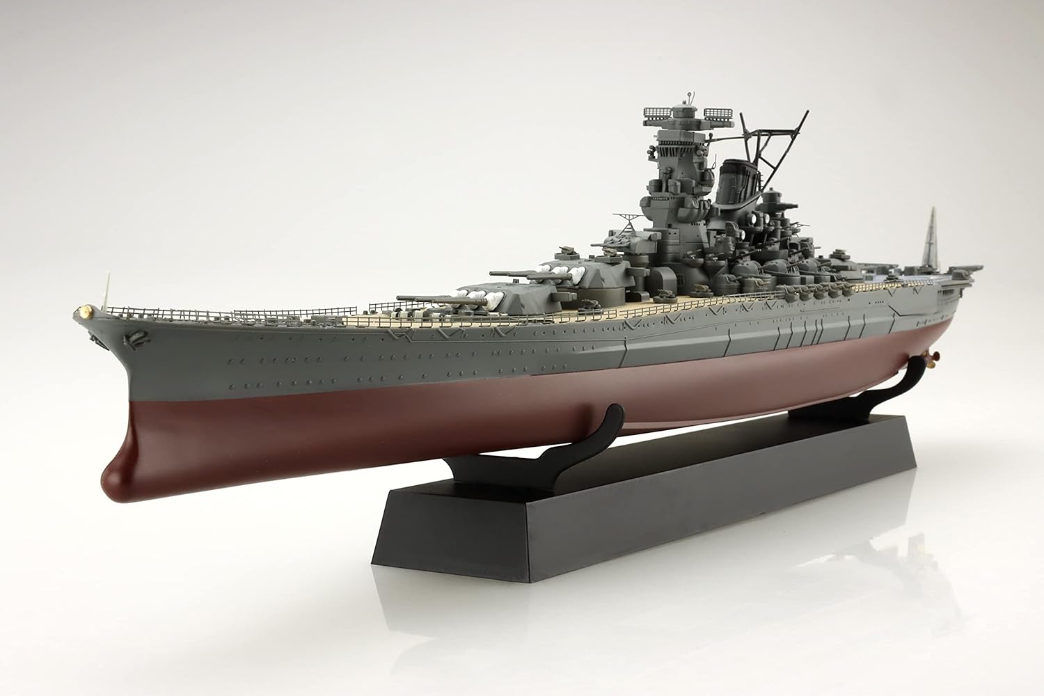 Fujimi 451831 1/700 Imperial Navy Series No.1 EX-2 Japanese Navy Light Cruiser Yamato Full Hull Model (With Etched Parts)