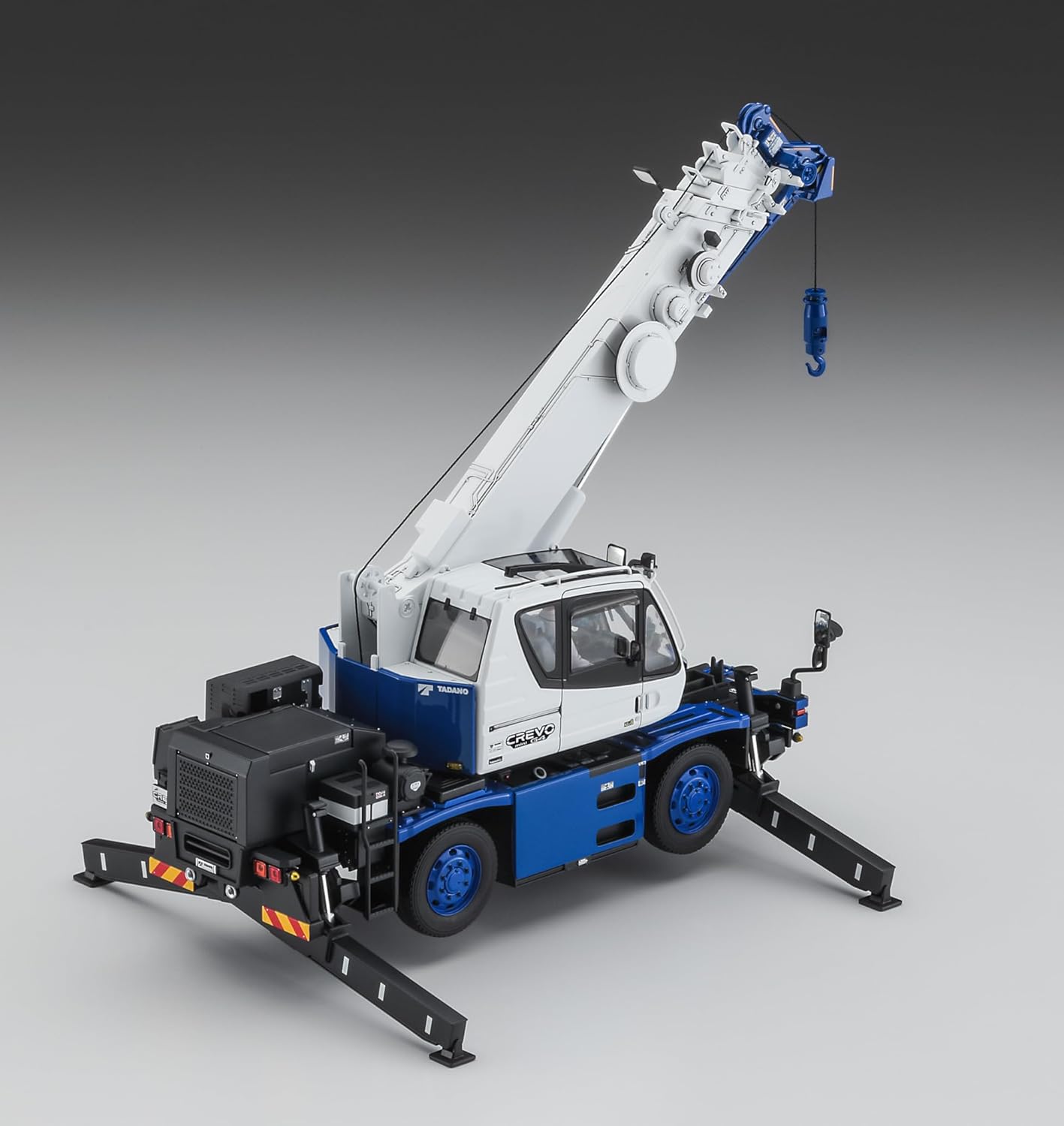 Hasegawa WM08 1/35 Tadano Rough Terrain Crane GR-130NL/N Clevo Mini G4