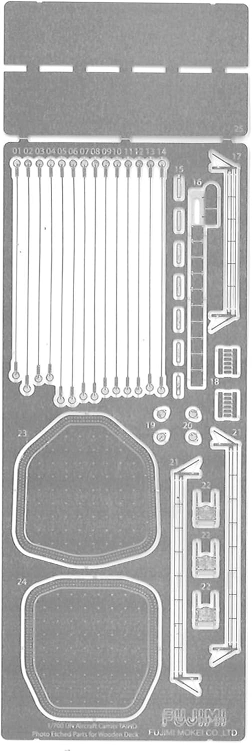 Fujimi FH-44EX-2 1/700 Imperial Japanese Navy Aircraft Carrier Taiho (Wooden Deck Specification with Wooden Deck Sticker)