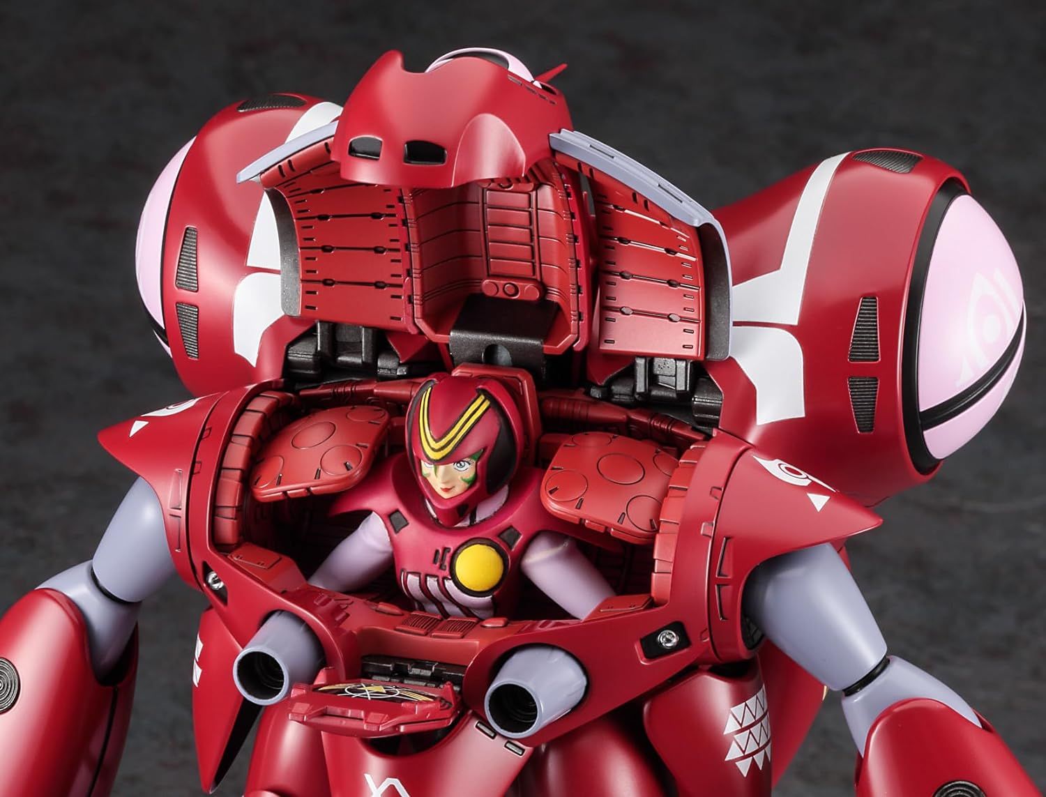 Hasegawa Macross M32 1/72 Scale Quadran Law 'Miria' (Movie Version) - BanzaiHobby