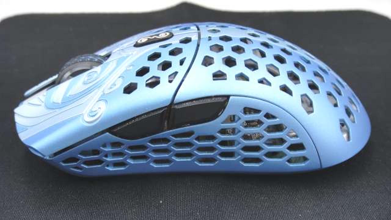 パ*パ様 Finalmouse Starlight-12 Poseidon M FINALMOUSE Wireless Gaming Mouse STARLIGHT-12 POSEIDON | BanzaiHobby