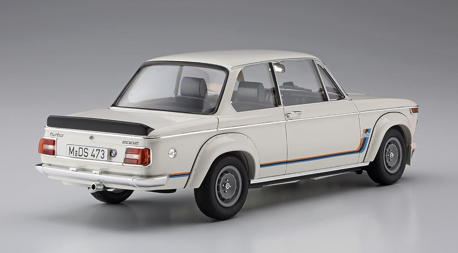 Hasegawa HC24 1/24 Historic Car Series BMW 2002 Turbo - BanzaiHobby