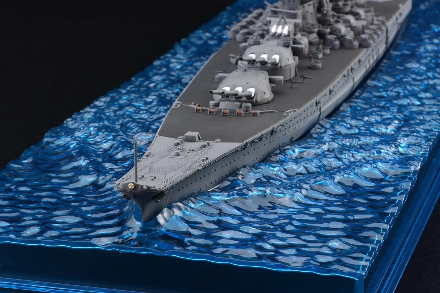 Fujimi WN-1EX-2 1/700 Wave Series Snap Fit No. 1 EX-2 IJN Battleship Yamato Operation Ten-Go/1945 Special Edition