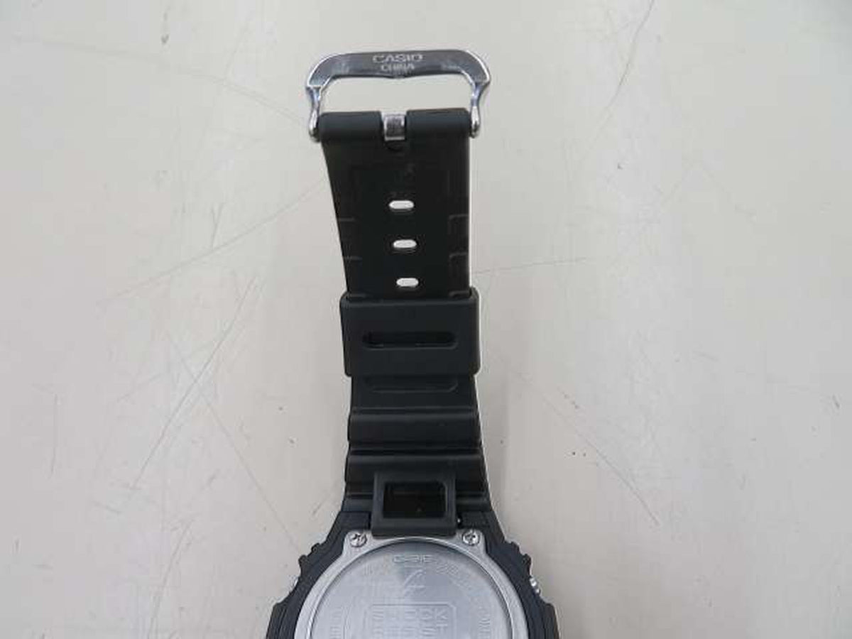 CASIO Quartz Digital Wristwatch G-5600UE