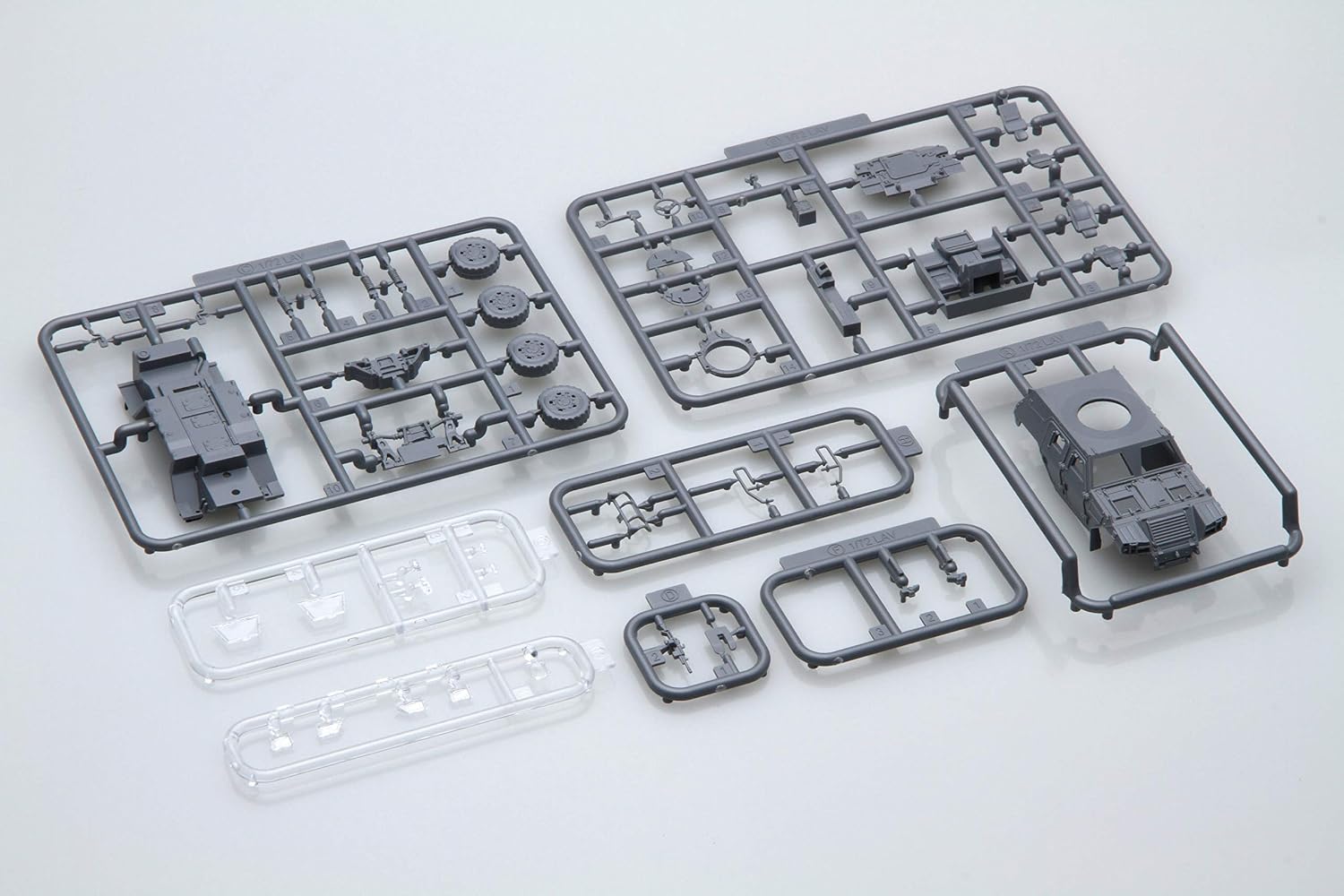 Fujimi ML-14 1/72 Japan Air Self-Defense Force Light Armored Vehicle - Fujimi Banzai Hobby