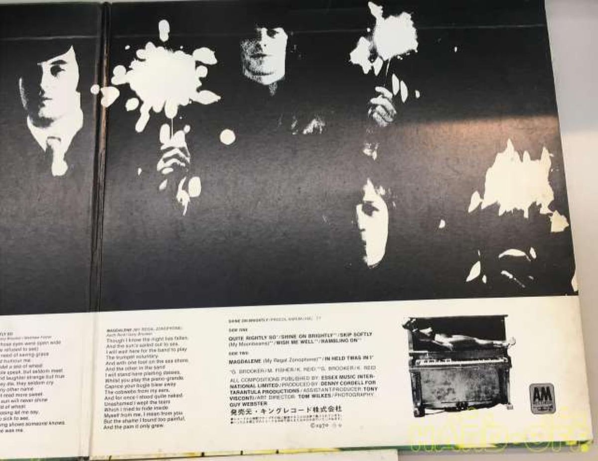 AM RECORDS Shine On Brightly AML 77