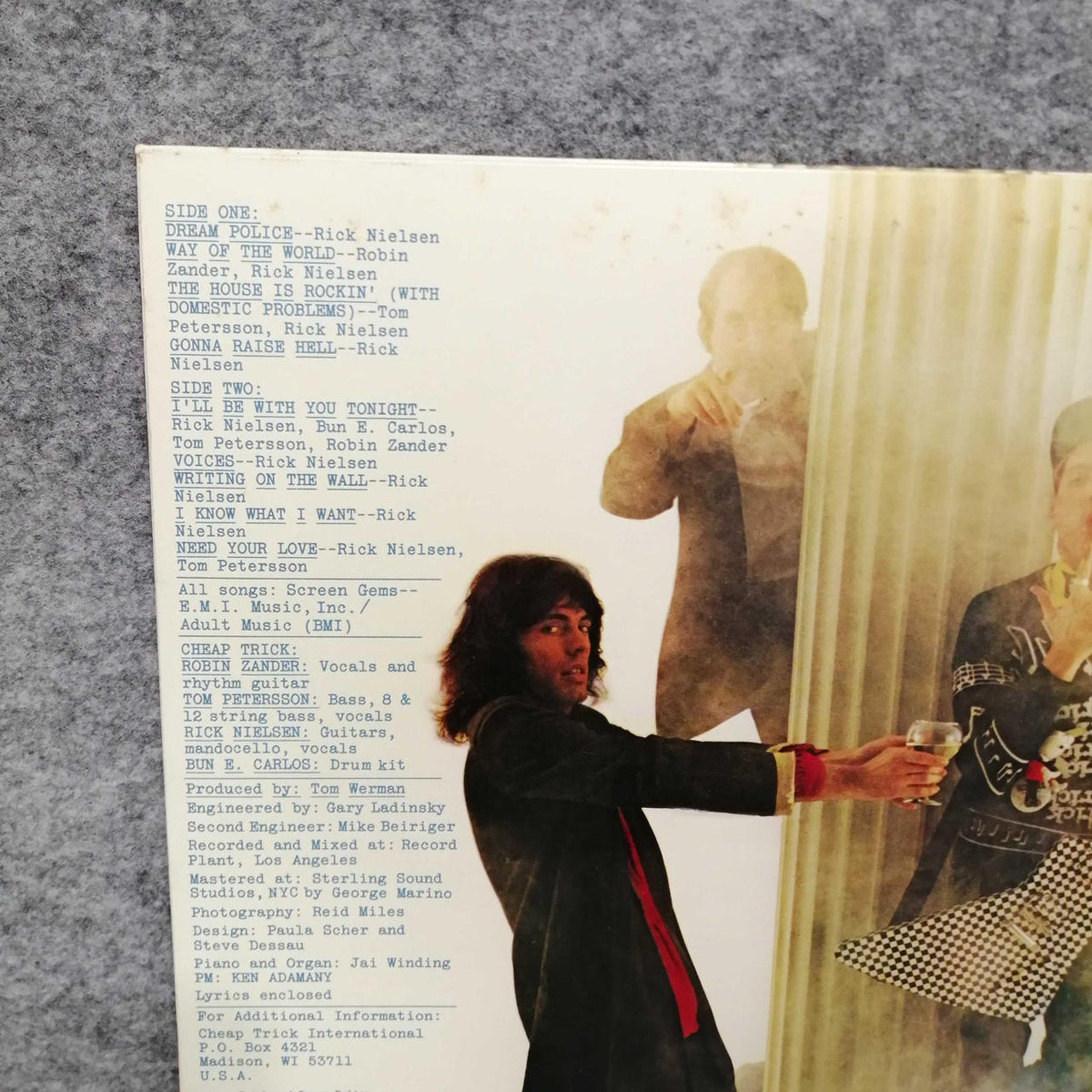 EPIC SONY Cheap Trick 'Dream Police' 25・3P-50