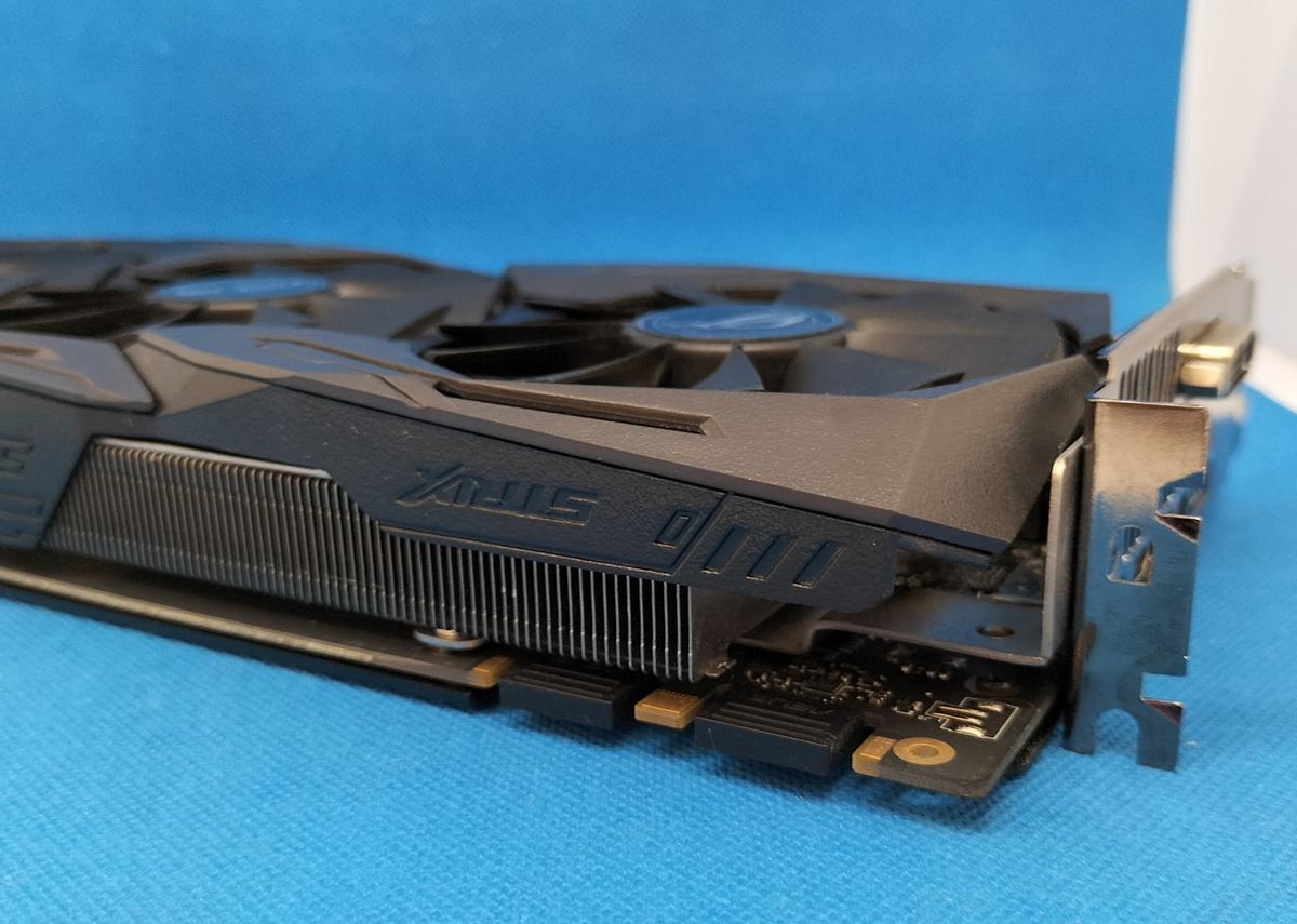 ASUS Graphics Board: STRIX-GTX1070-O8G-GAMING