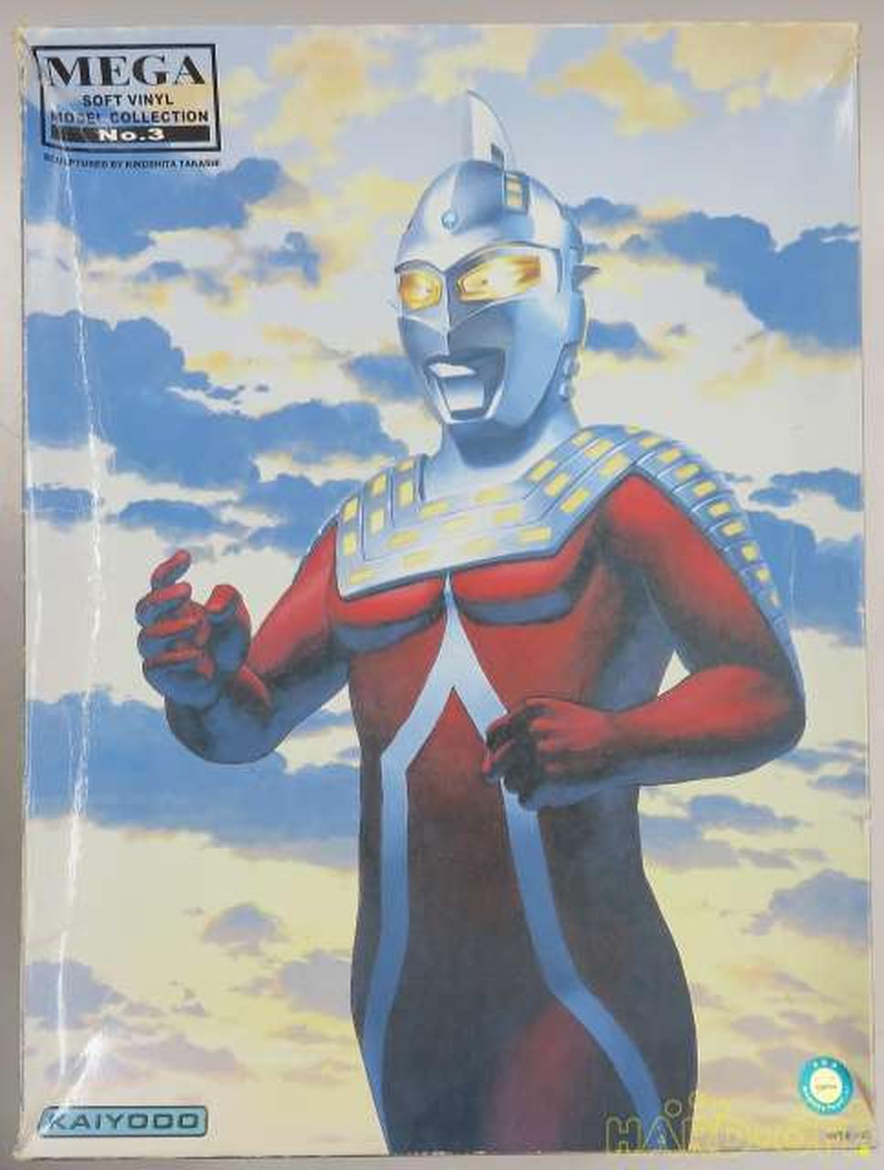 Kaiyodo Mega Soft Vinyl Ultra Seven