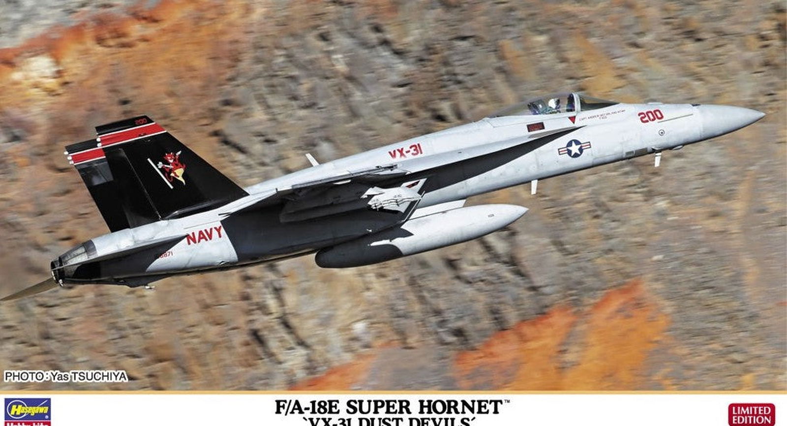 Hasegawa F/A-18E Super Hornet `VX-31 Dust Devils` - BanzaiHobby