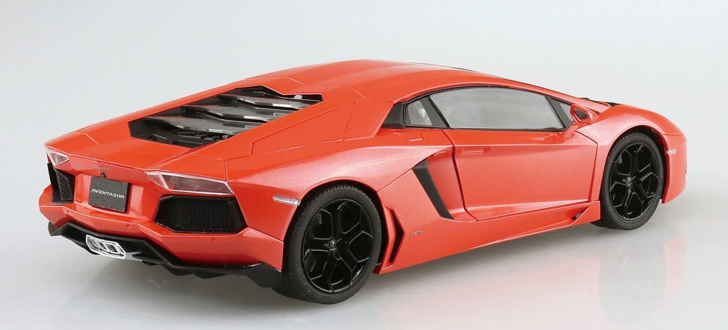 Aoshima `11 Lamborghini Aventador Orange Pearl - BanzaiHobby