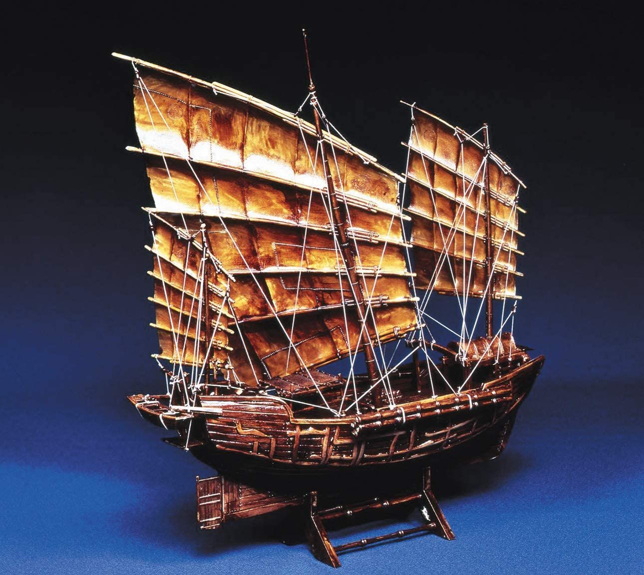 Aoshima Chinese Junk 1880 - BanzaiHobby