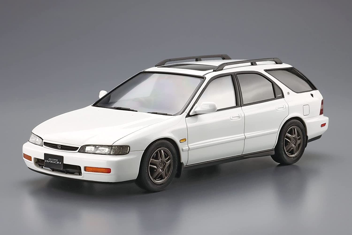Aoshima Honda CF2 Accord Wagon SiR `96 - BanzaiHobby