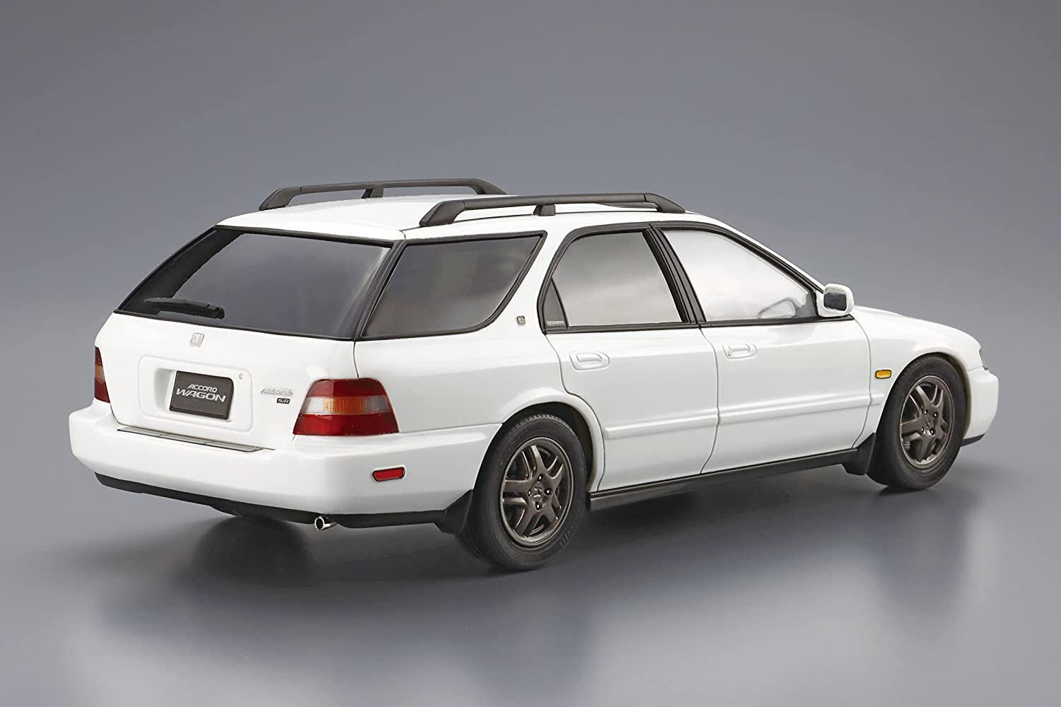 Aoshima Honda CF2 Accord Wagon SiR `96 - BanzaiHobby