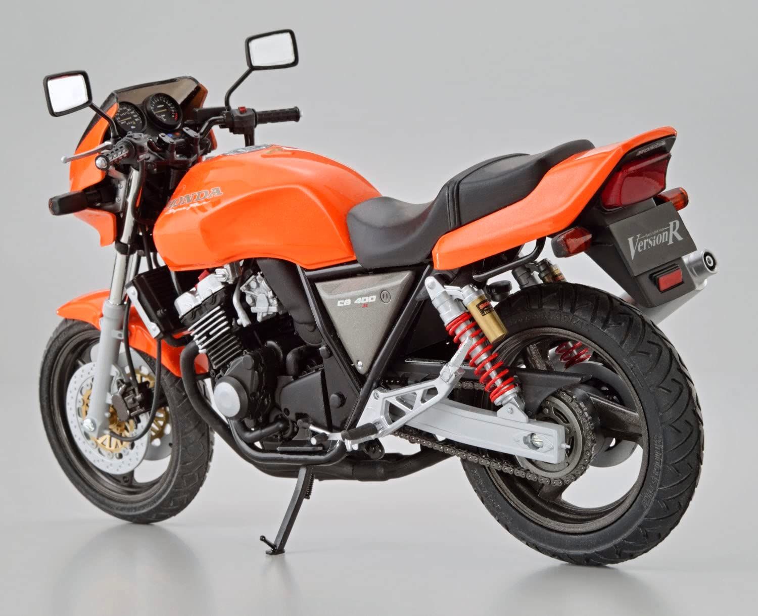 Aoshima Honda NC31 CB400 Super Four Version R `95 - BanzaiHobby