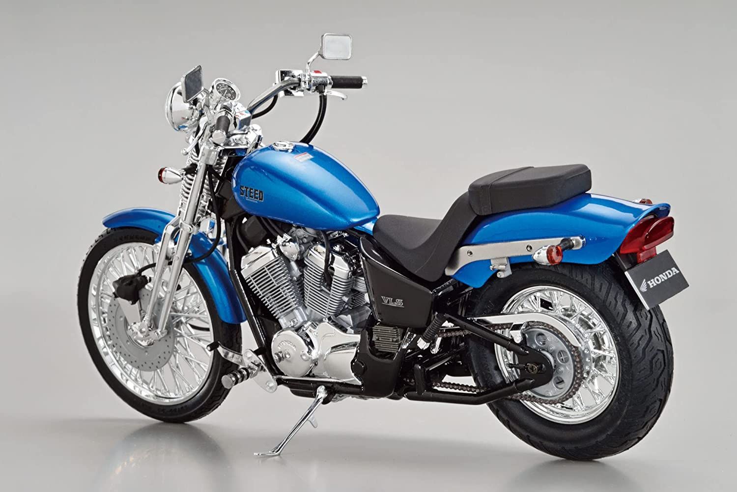 Aoshima Honda NC37 Steed VLS `98 - BanzaiHobby