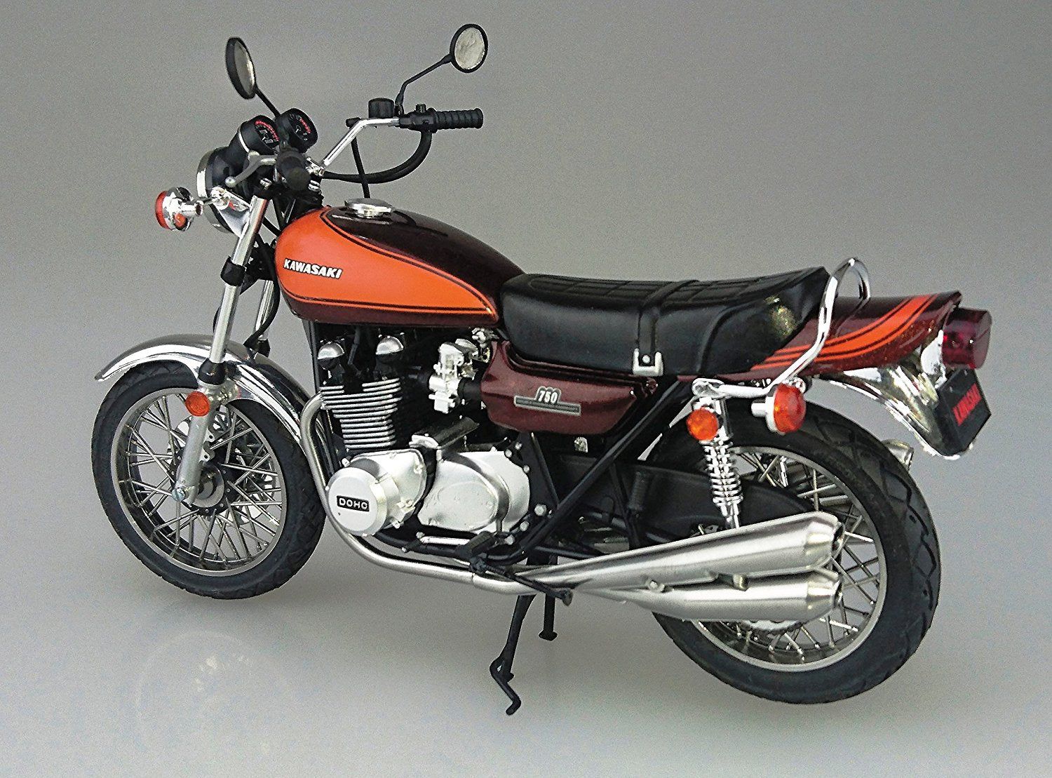 Aoshima Kawasaki 750 RS (Z2) - BanzaiHobby