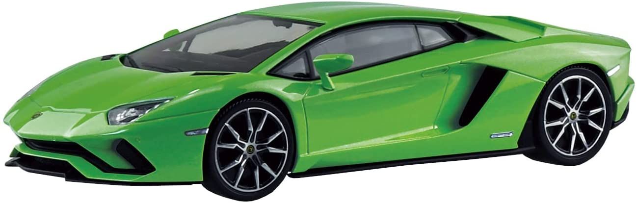 Aoshima Lamborghini Aventador S (Pearl Green) - BanzaiHobby