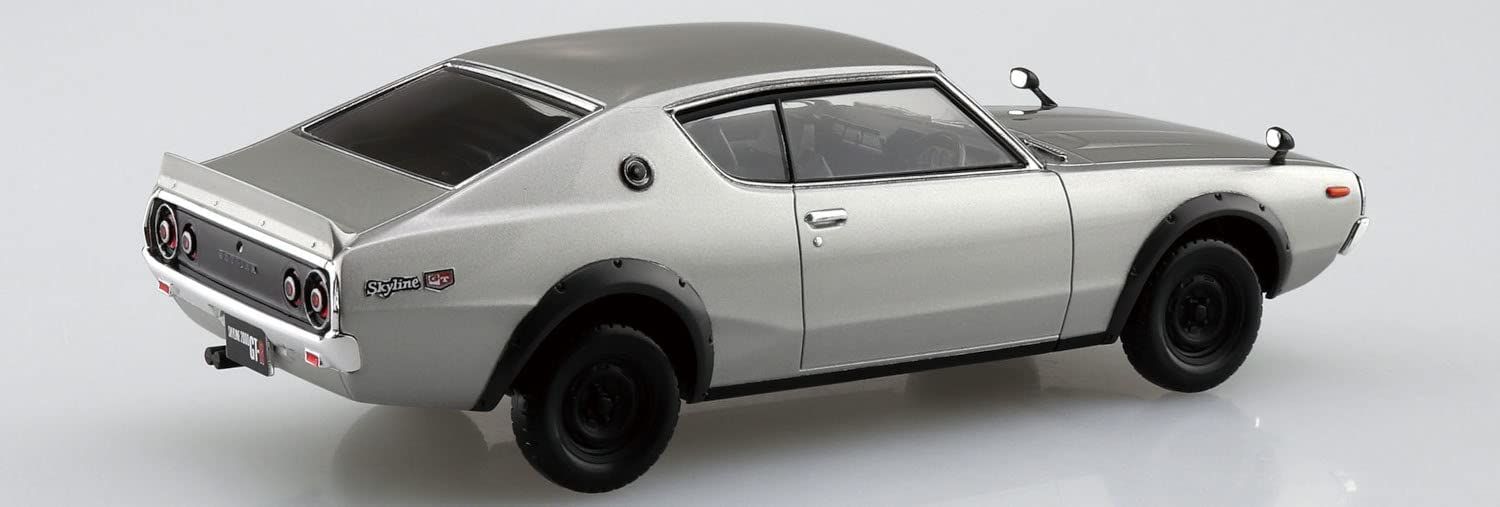 Aoshima Nissan C110 Skyline GT-R (Silver) - BanzaiHobby