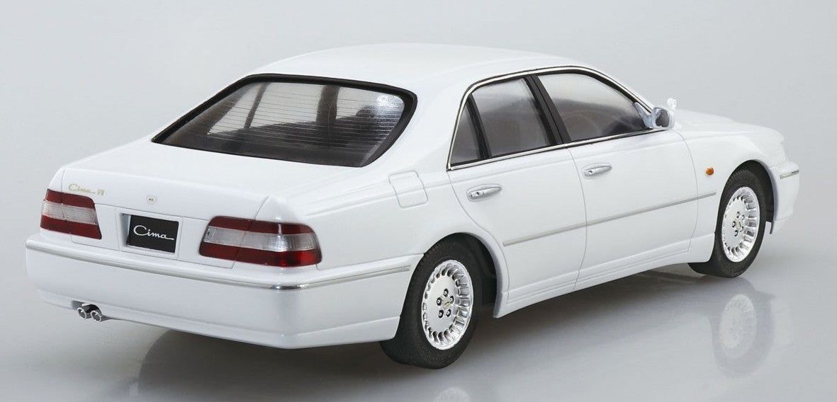 Aoshima Nissan Y33 Cima `96 - BanzaiHobby