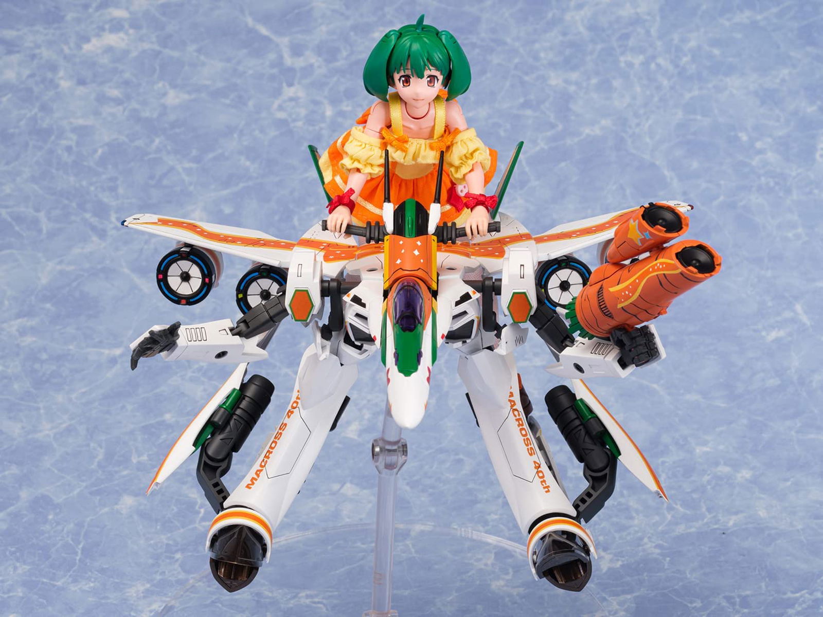 Aoshima [PO JUNE 2023] V.F.G. Macross Frontier VF-25F Messiah Ranka Le - BanzaiHobby