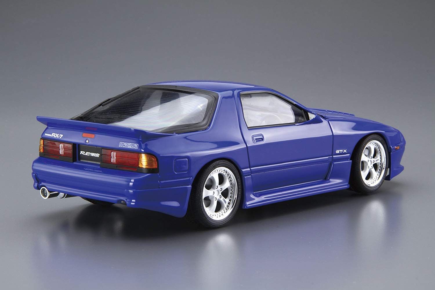 Aoshima RE Amemiya FD3S Savanna RX-7 89 - BanzaiHobby