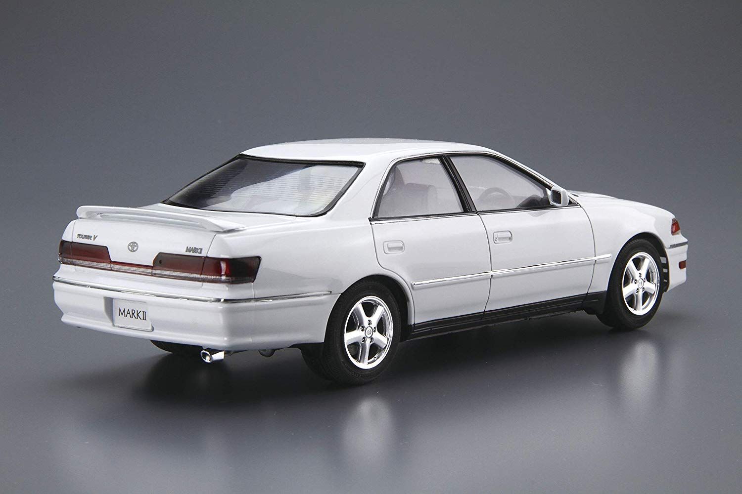Aoshima Toyota JZX100 MarkII TourerV `00 - BanzaiHobby
