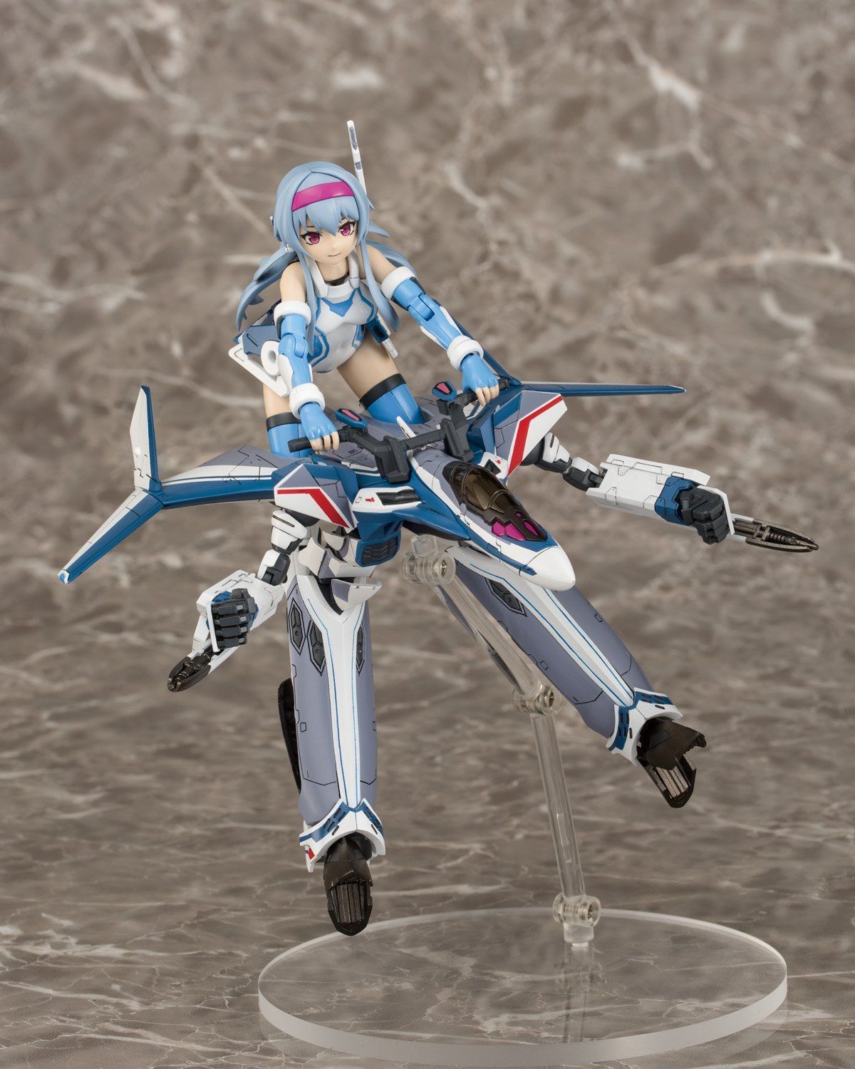 Aoshima VFG Macross Delta VF-31J Siegfried - BanzaiHobby