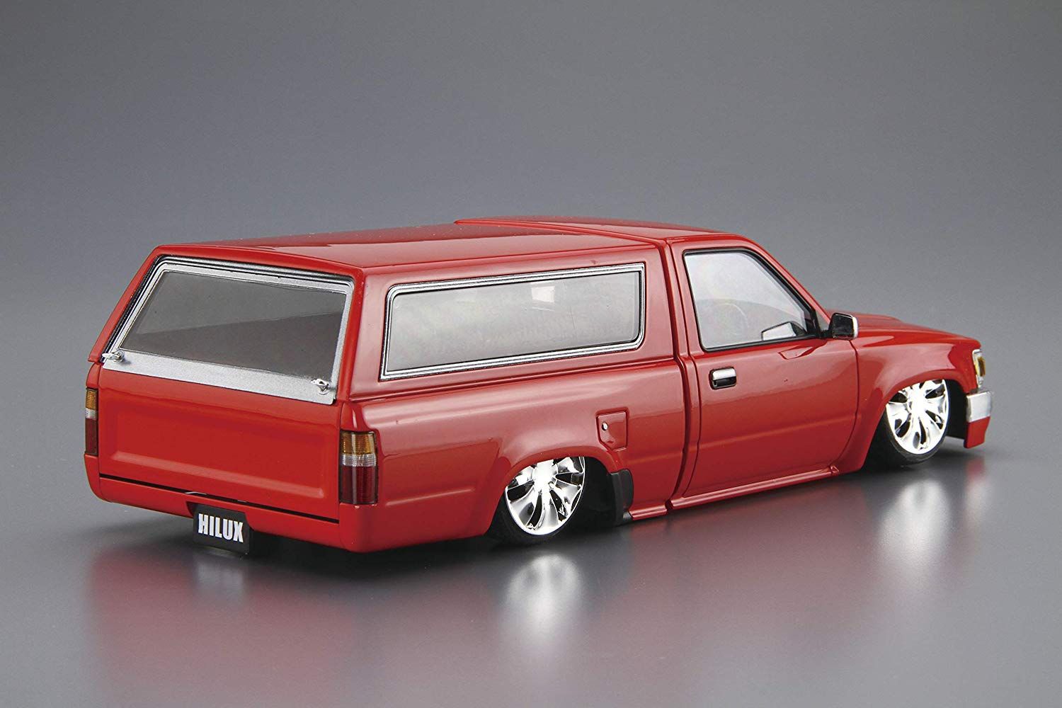 Aoshima YN86 Hilux New Old School `95 (Toyota) - BanzaiHobby