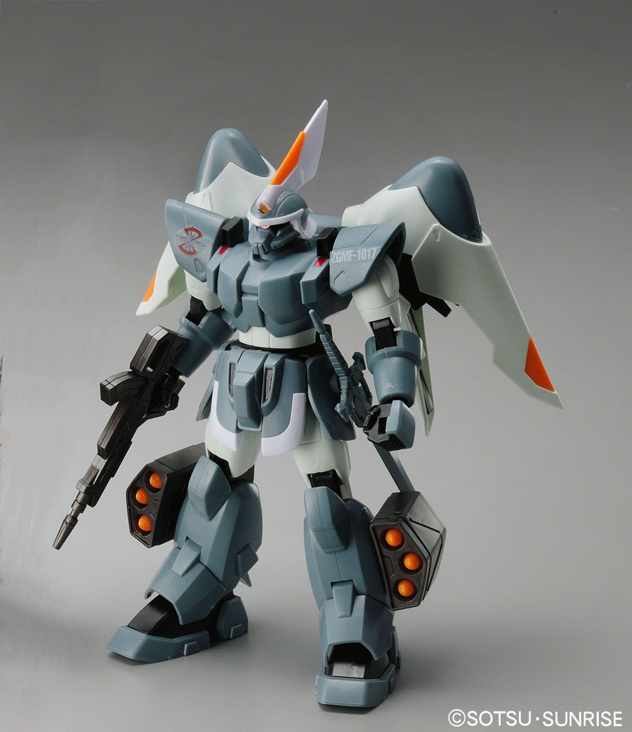 Bandai HG R07 MOBILE GINN - BanzaiHobby