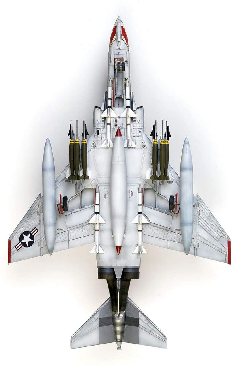 Doyusha F-4B Phantom II `FV-111 Sundowners` - BanzaiHobby