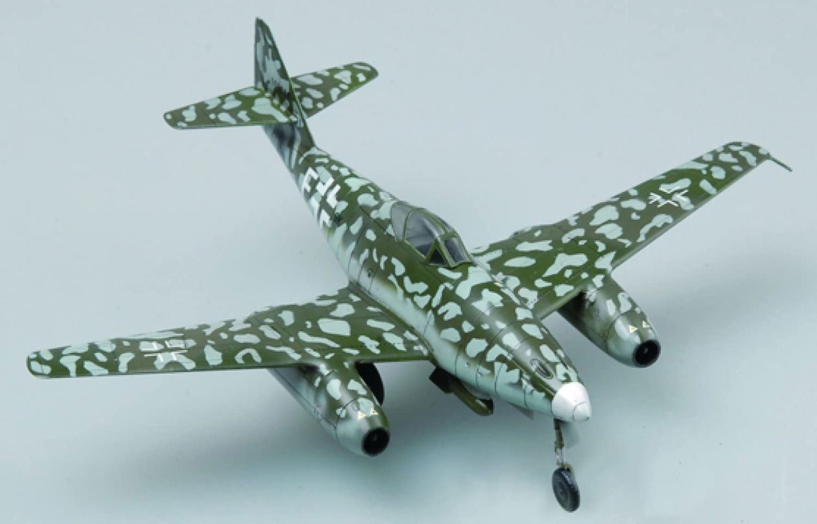 Doyusha Messerschmitt Me262A-1a - BanzaiHobby