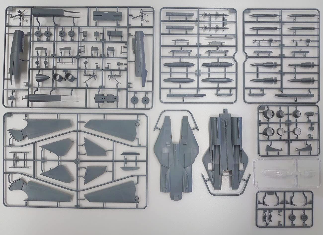 Doyusha USN F-14A Tomcat `VF-154 Black Knights` - BanzaiHobby
