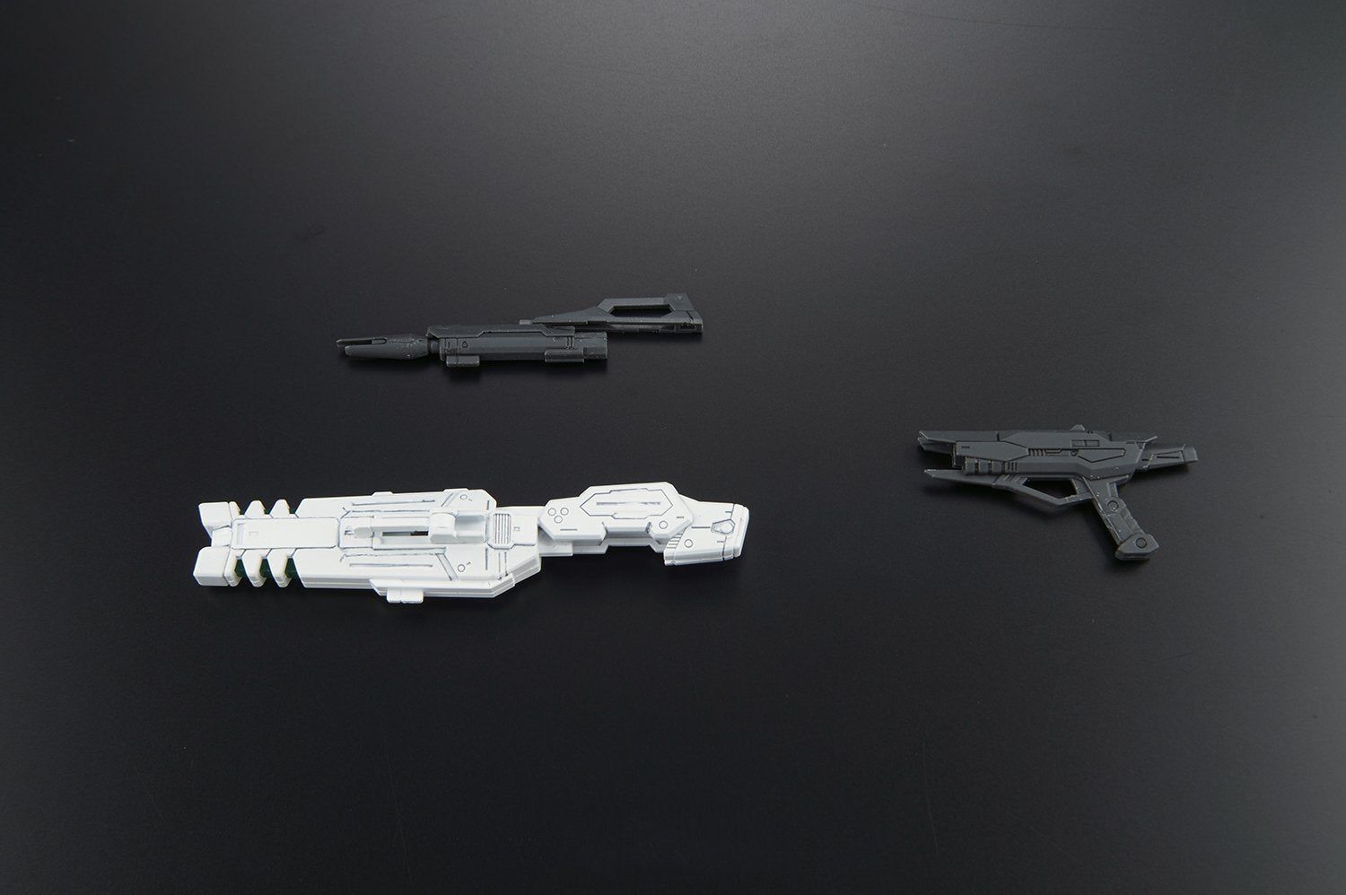 Bandai RG GAT-X105B/FP Build Strike Gundam Full Packag - BanzaiHobby