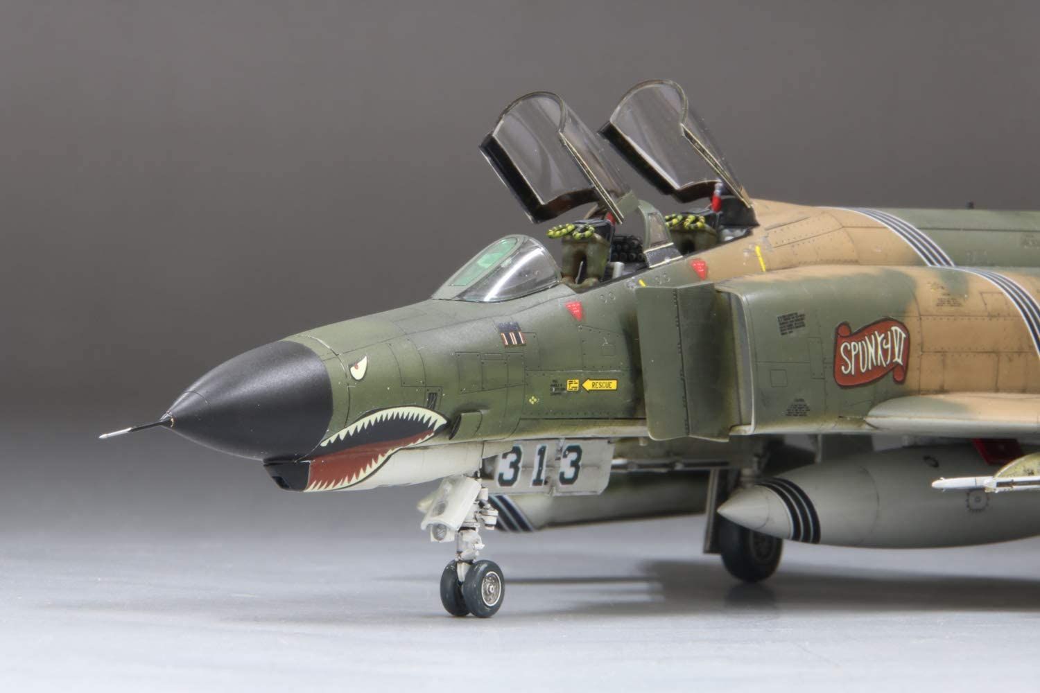 Fine Molds FP41 USAF F-4E `Vietnam War` - BanzaiHobby