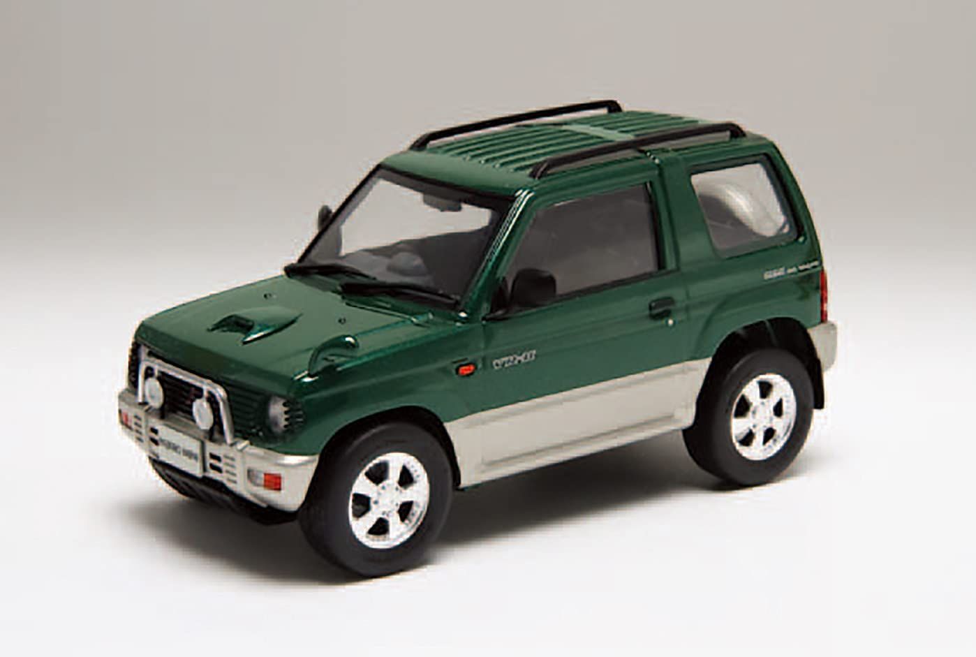 Fujimi Pajero Mini VRII 1994 - BanzaiHobby