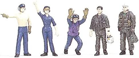 Fujimi U.S. Navy Flight Deck Crew & Carrier Tracker - BanzaiHobby