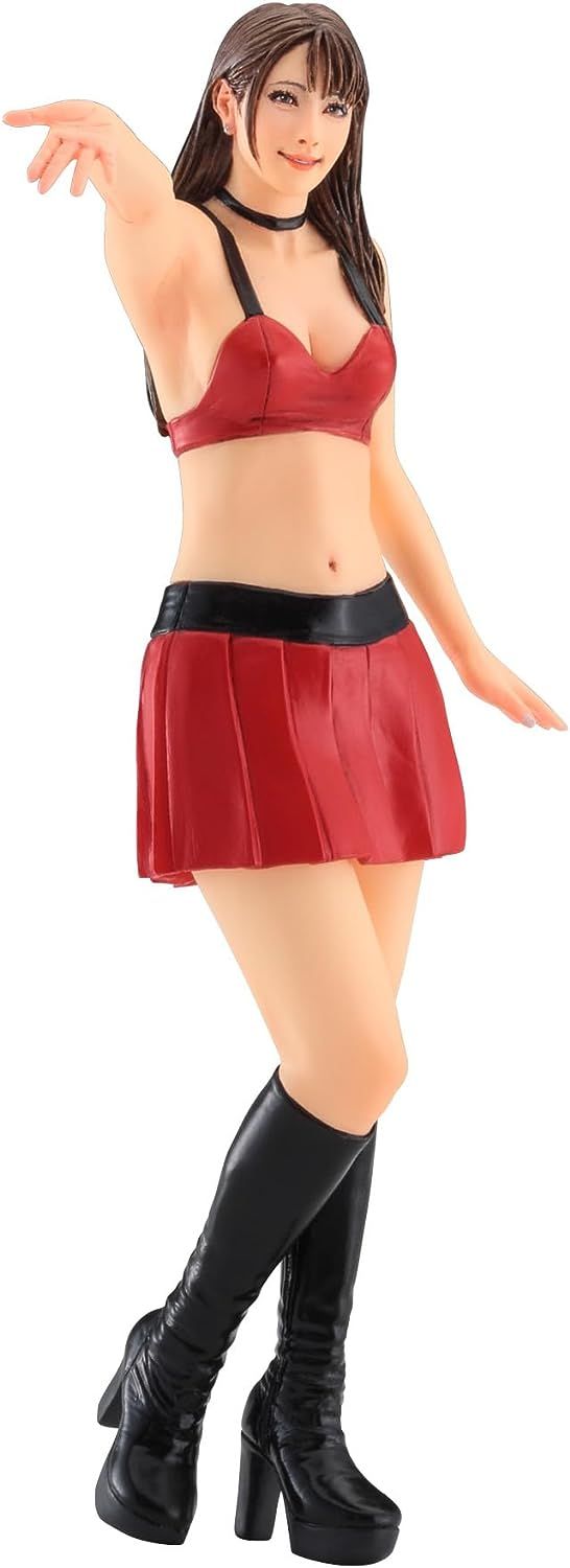 Hasegawa 12 Real Figure Collection No.32 Auto Companion - BanzaiHobby