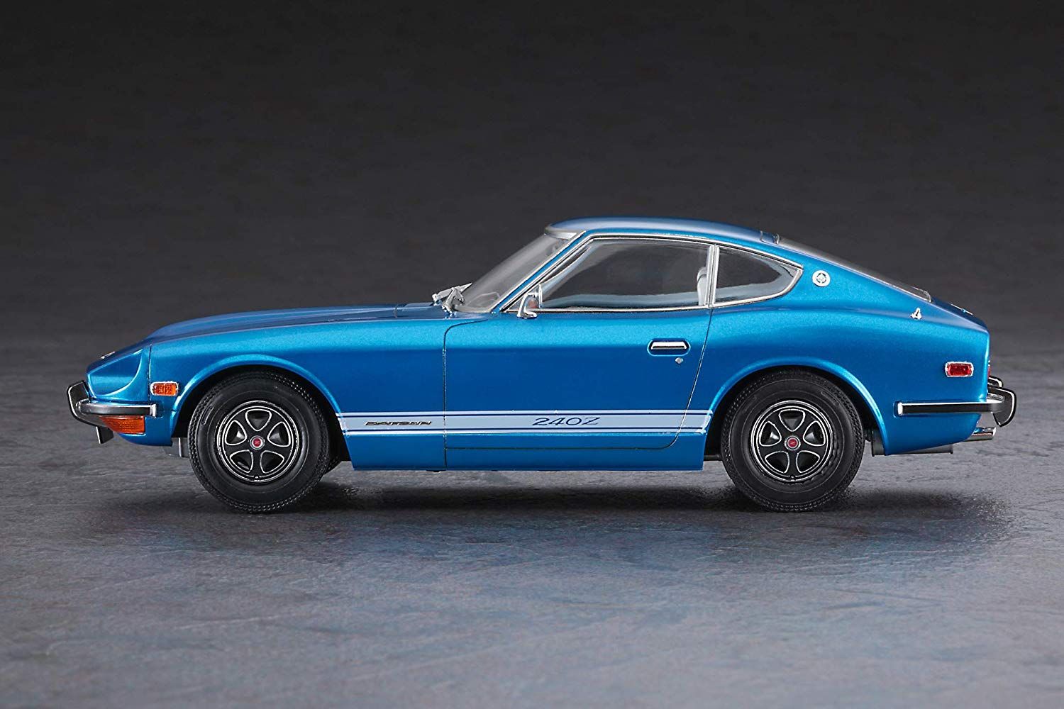Hasegawa Datsun Fairlady 240Z HLS30 (LHD) - BanzaiHobby