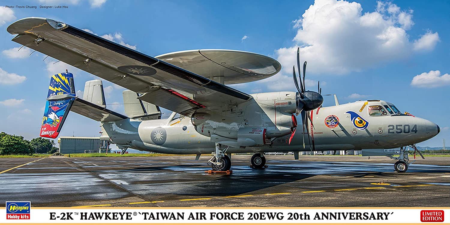 Hasegawa E-2K Hawkeye `Republic of China Air Force 20EWG 20th Anniversary - BanzaiHobby