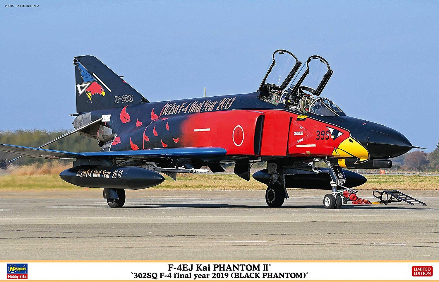 Hasegawa F-4EJ Kai Super Phantom `302SQ F-4 Final Year 2019` (Black Phant - BanzaiHobby