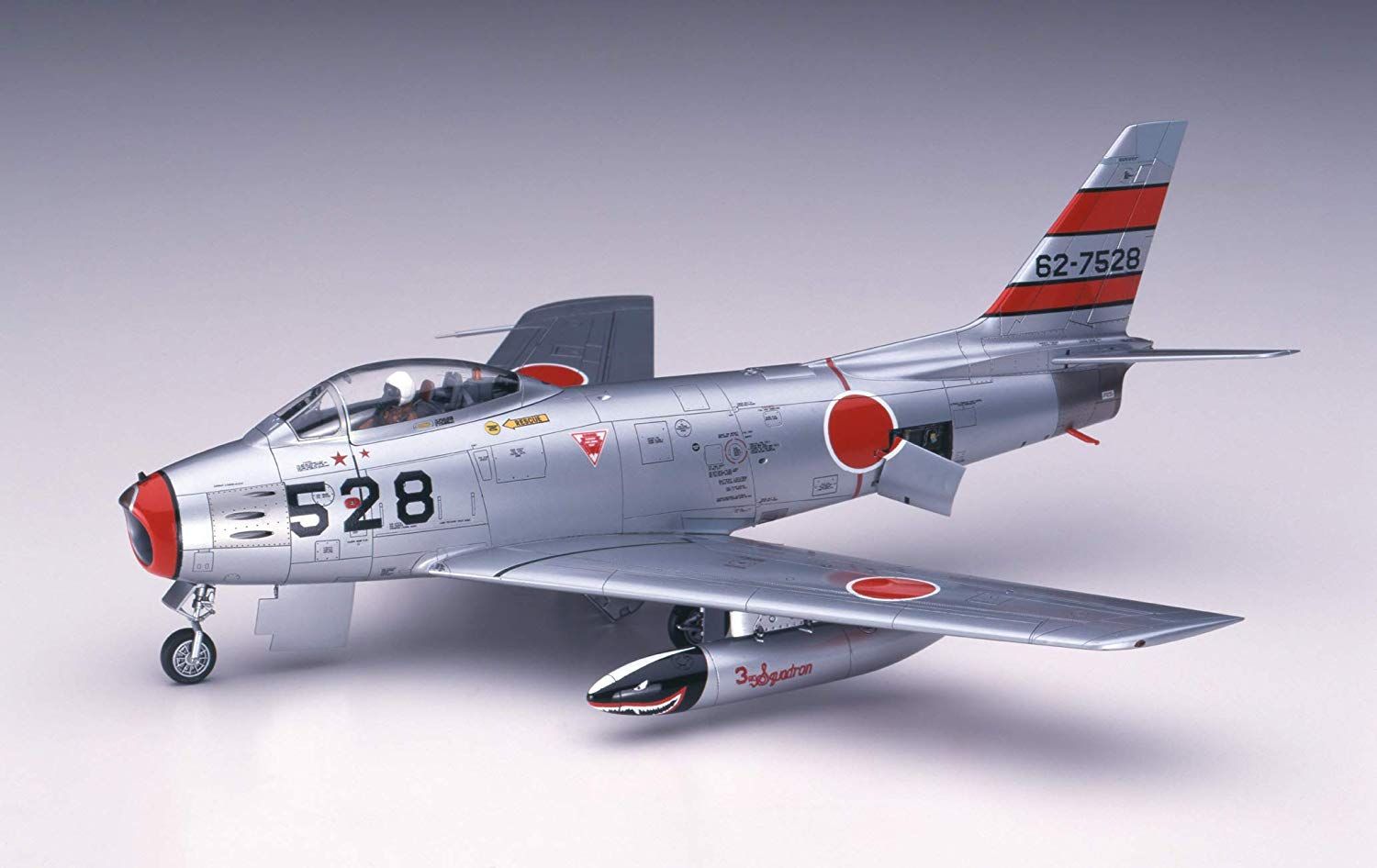 Hasegawa F-86F-40 Sabre J.A.S.D.F. - BanzaiHobby