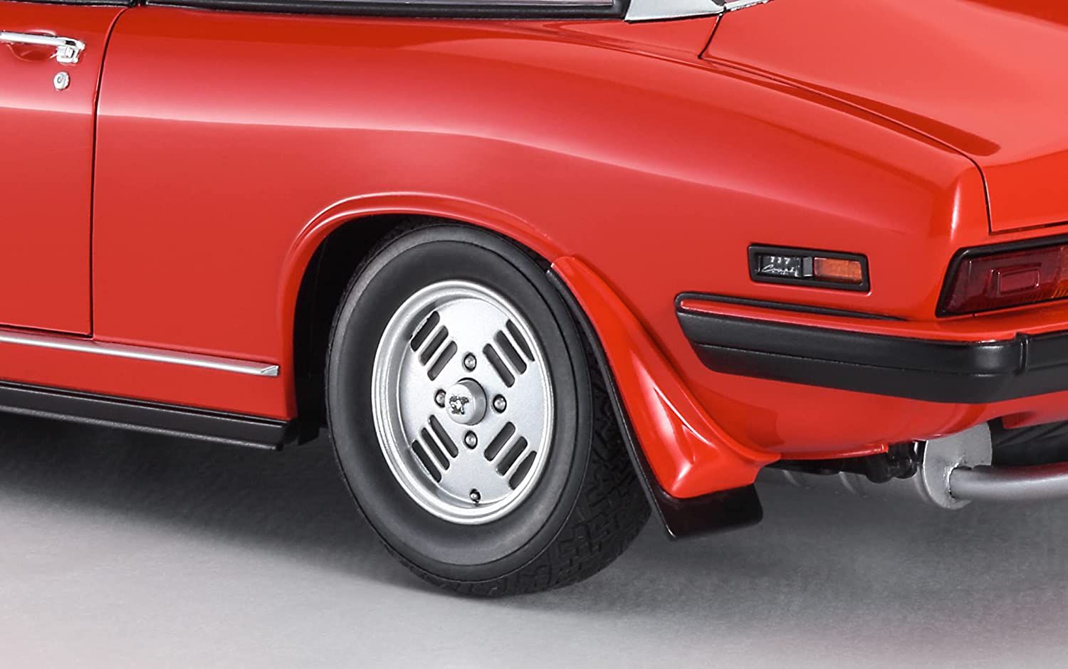 Hasegawa Isuzu 117 Coupe Late (XC-J) - BanzaiHobby