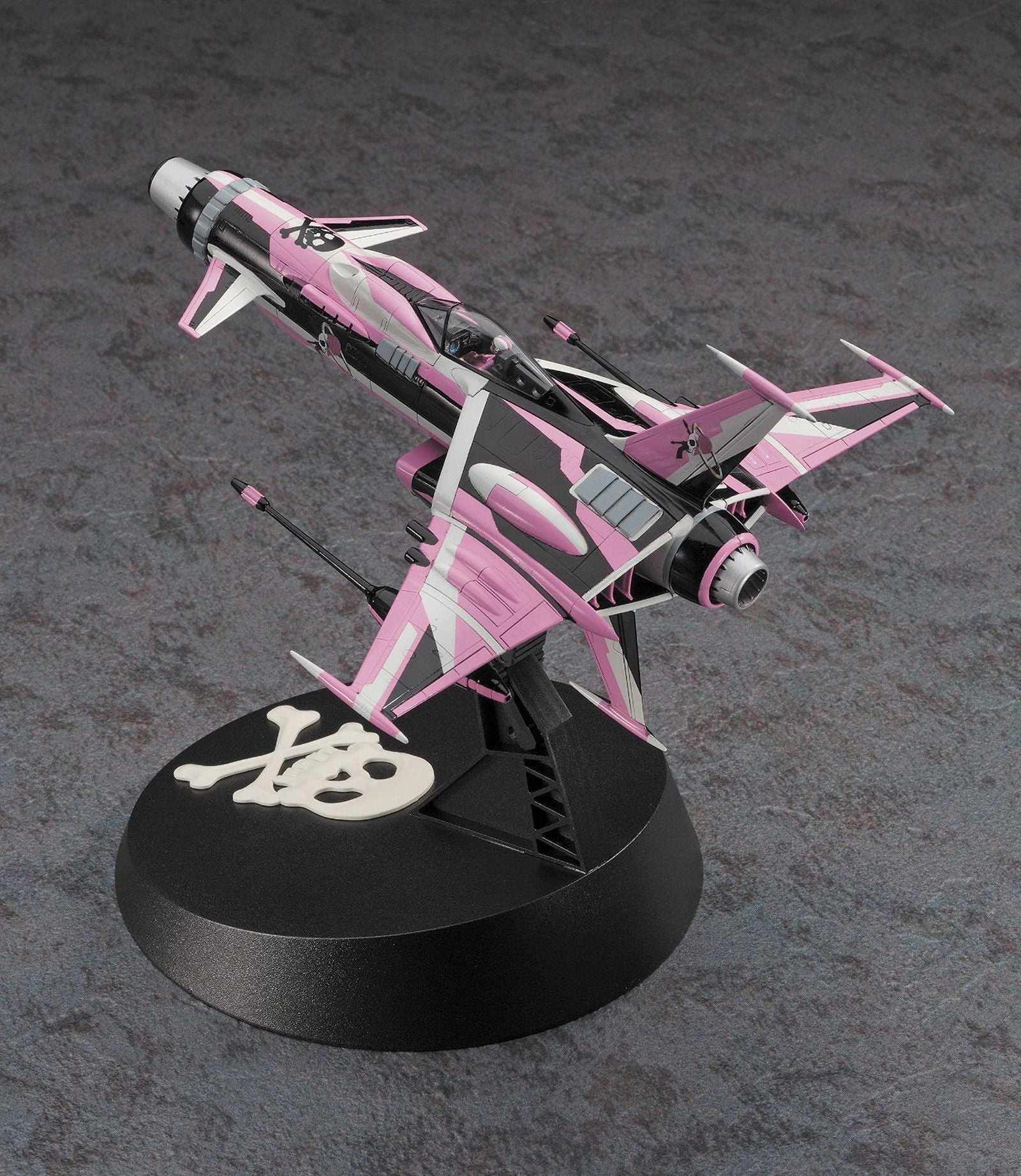 Hasegawa Space Pirate Captain Harlock Space Wolf SW-190 -Kei Yuki Special - BanzaiHobby