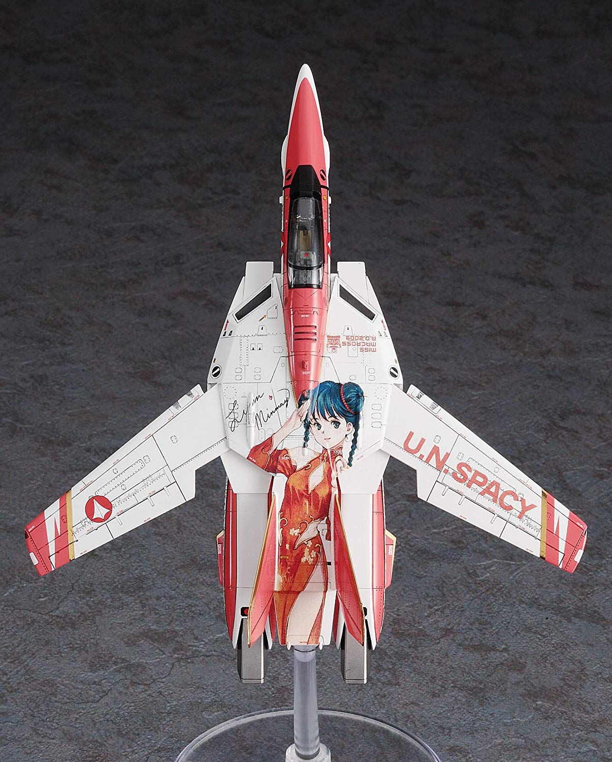 Hasegawa VF-1A Valkyrie `Minmay 2009 Special` - BanzaiHobby