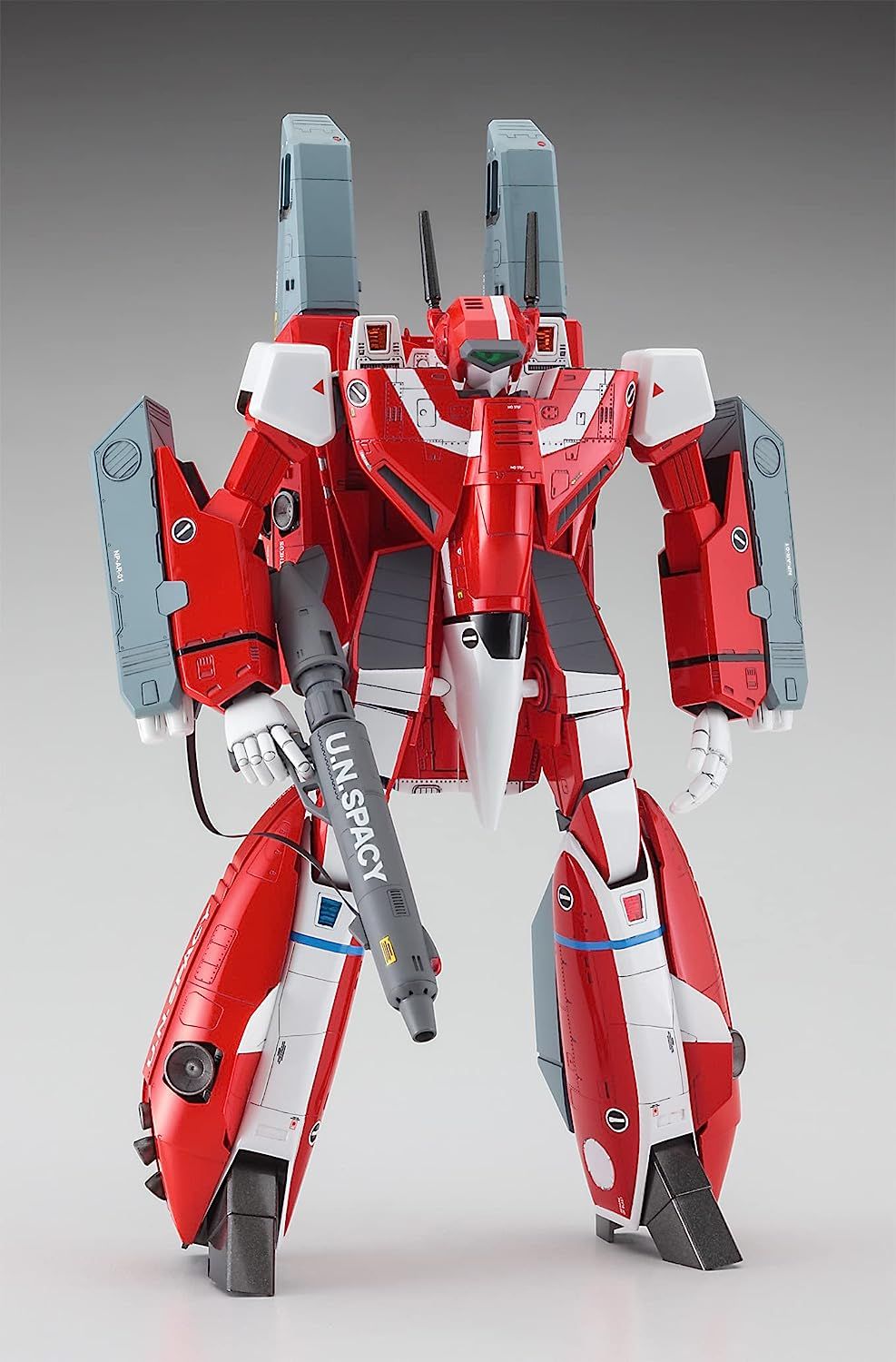 Hasegawa VF-1J Super Battloid Valkyrie `Myria` - BanzaiHobby