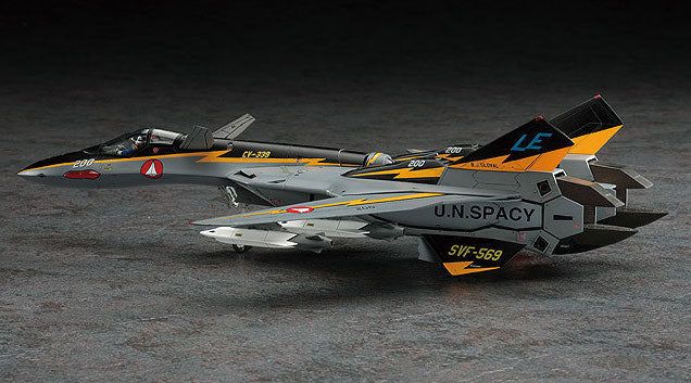 Hasegawa VF-19A `SVF-569 Lightnings` w/High Maneuver Missile - BanzaiHobby