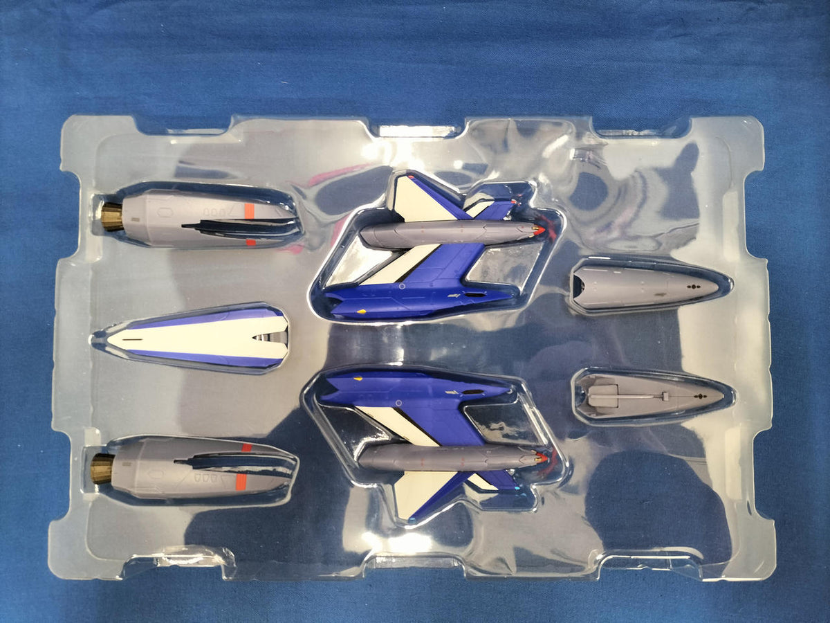 BANDAI DX Chogokin YF-29 Durandal Valkyrie